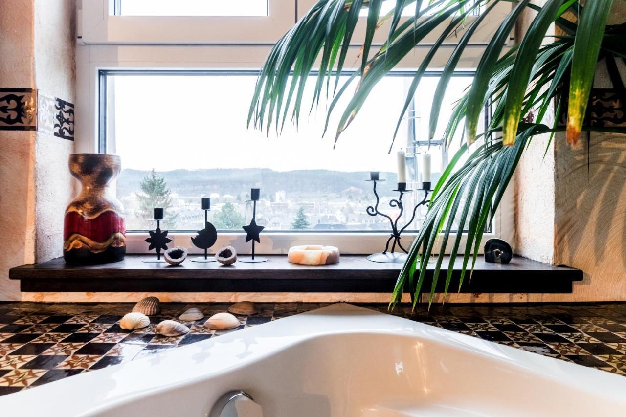 Wohlfuehloase Mit Blick Auf Trierアパートメント エクステリア 写真
