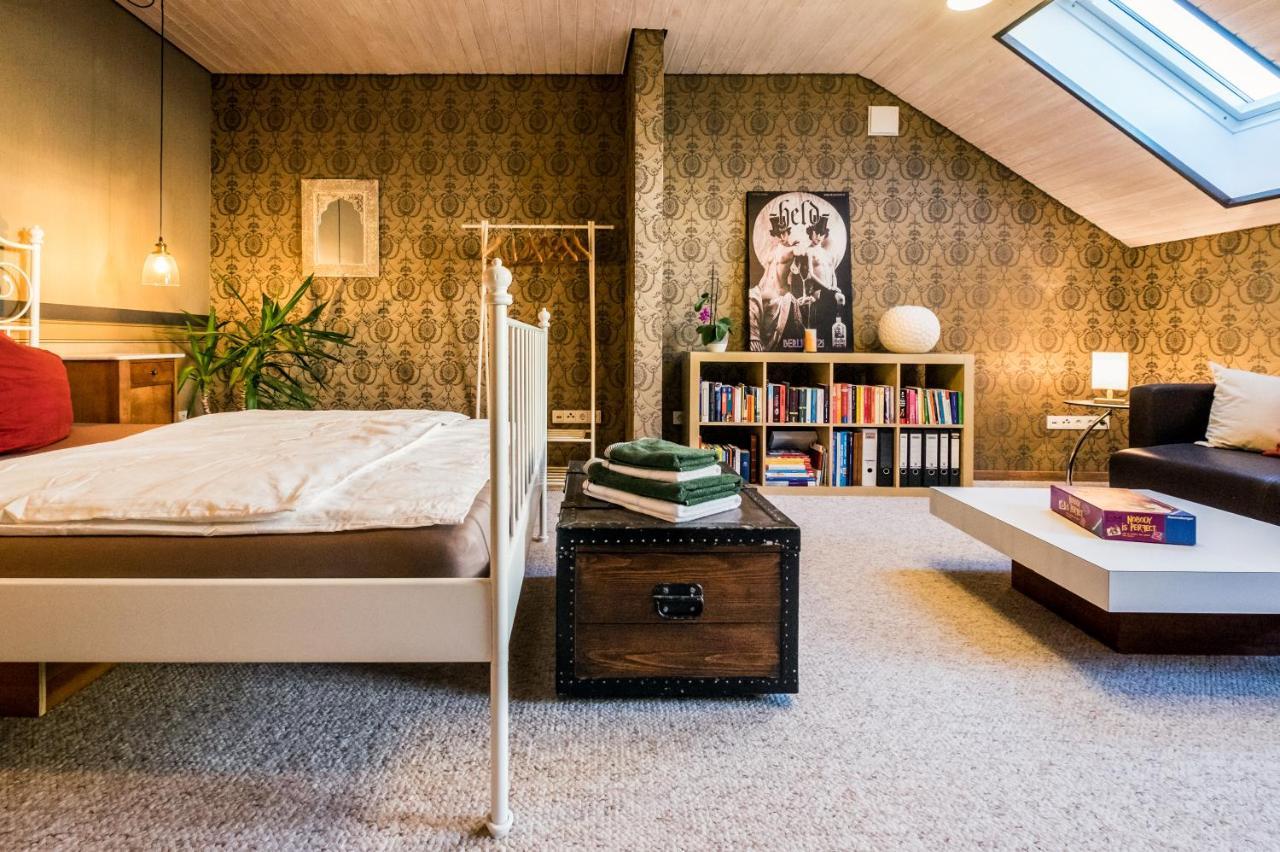 Wohlfuehloase Mit Blick Auf Trierアパートメント エクステリア 写真